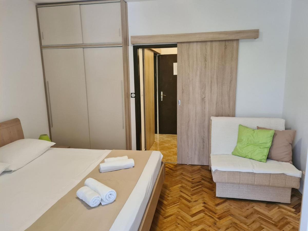 Apartments Ivo Pag Town Εξωτερικό φωτογραφία